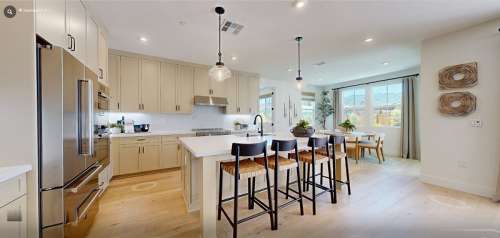 Plan 2 Model 3D Walkthrough Tour